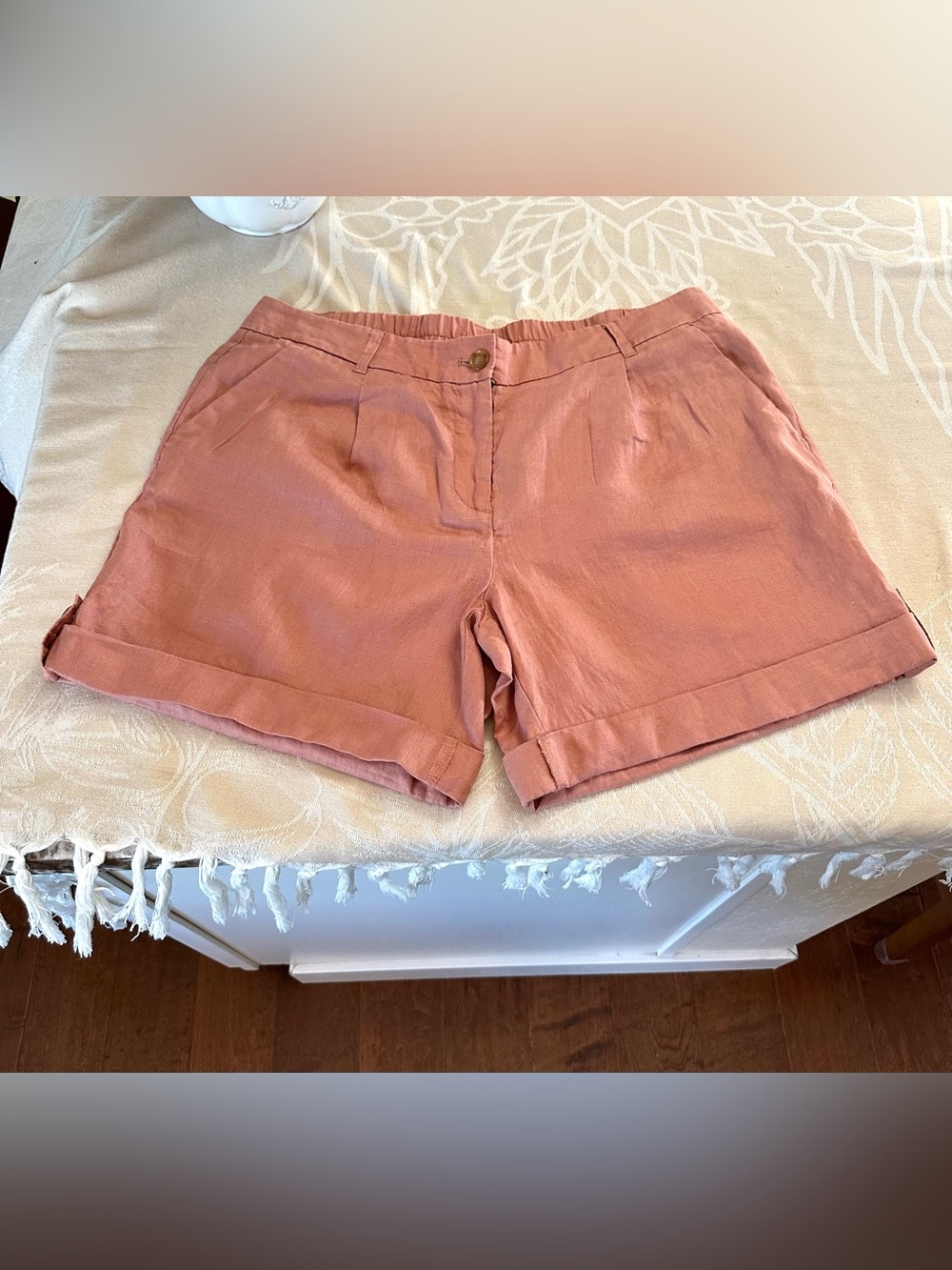 LOFT 100% Linen Dusty Rose Cuffed Shorts w Pockets Size 10 NWT - Picture 2 of 11